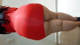 بڑی bottomed اور کافی فیلمسکسی روسی بریزٹید کتیا Kiki Minaj جاتا ہے باتھ روم میں