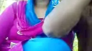 پیارا ، دلکش لڑکی کے ساتھ بڑی فلم روسی سکس titties کے لئے تیار ہے کسی بھی kinky تشدد