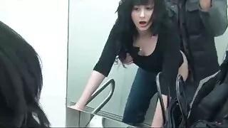 فحش ماں Dorota گدگدی فلمسکسی روسی اس گرے-fihaired بلی انگلیوں کے ساتھ
