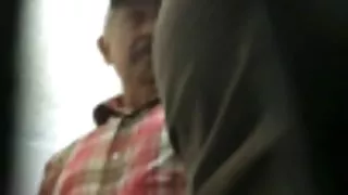 اس پیٹو سکس روسی از کون بیب چارلی چیس ظاہر کرتا ہے اس کے جنسی مہارت